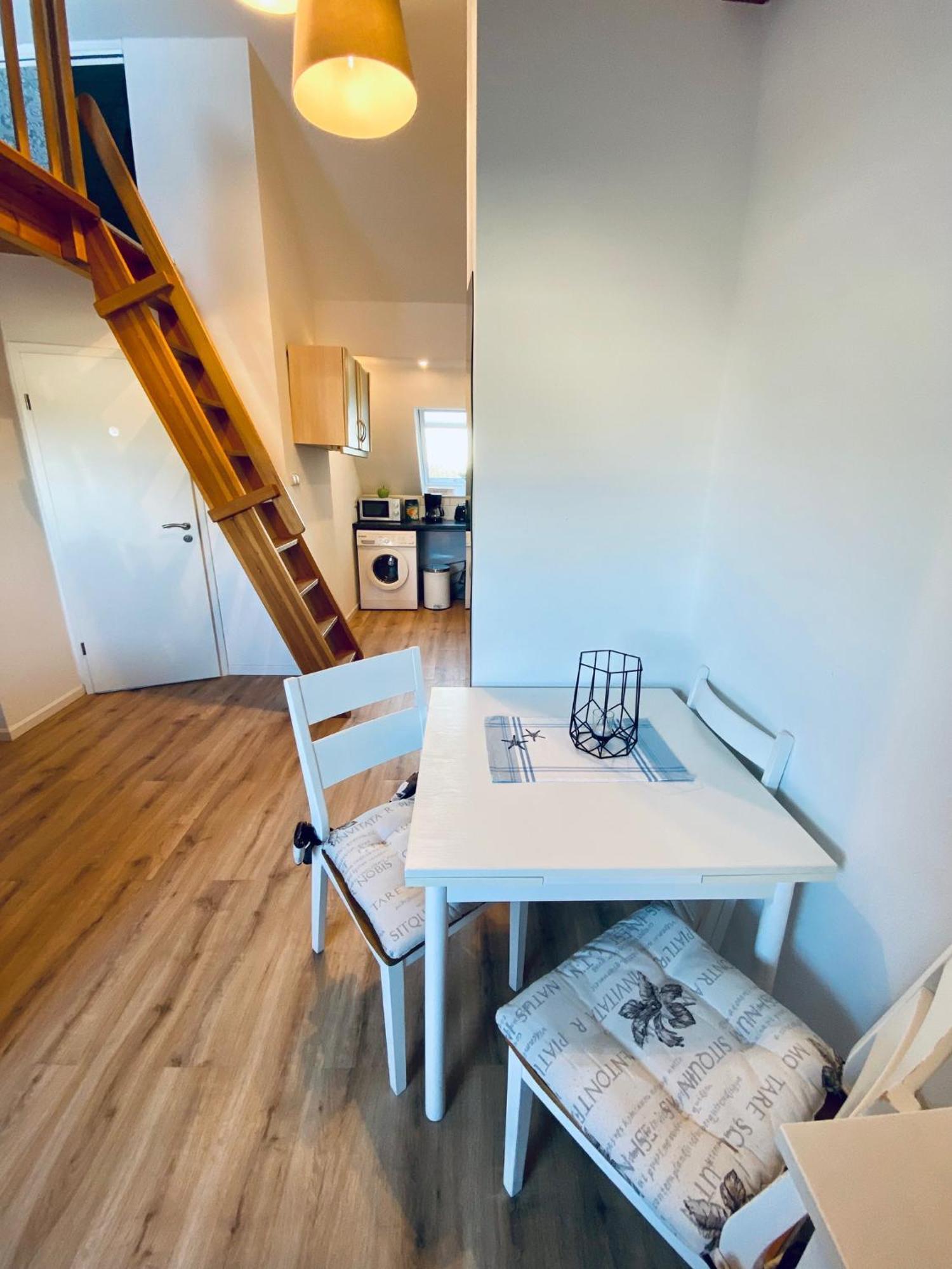 Apartment Schleusentor - Ferienwohnung Maisonette Rostock Exteriör bild