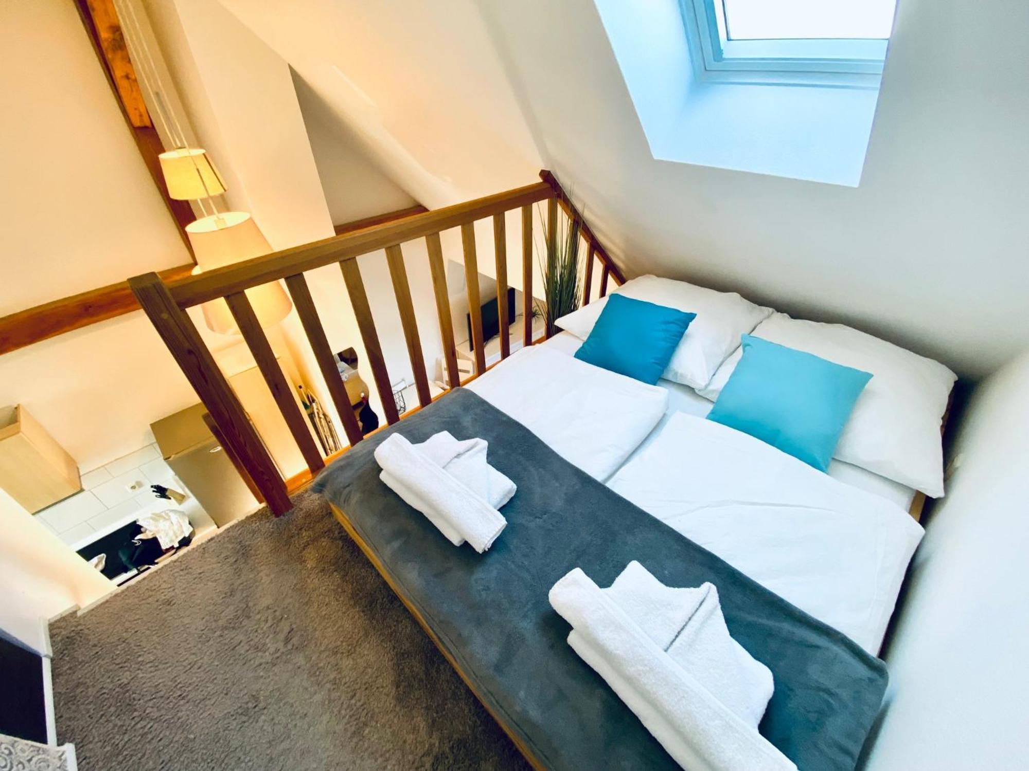 Apartment Schleusentor - Ferienwohnung Maisonette Rostock Exteriör bild