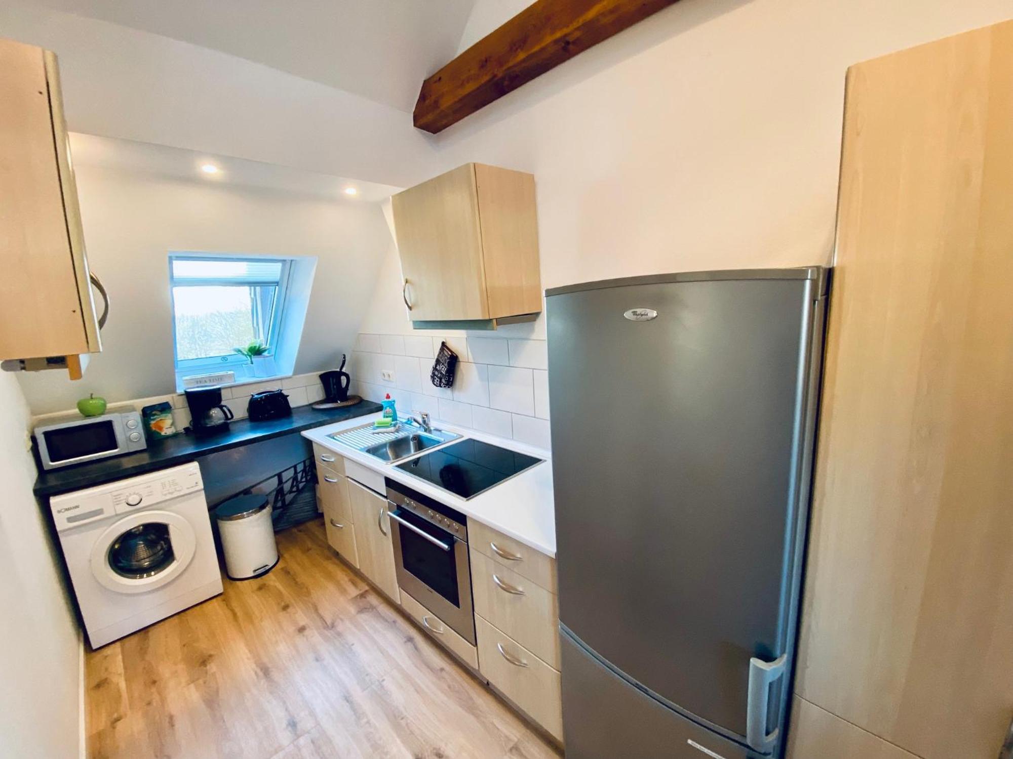 Apartment Schleusentor - Ferienwohnung Maisonette Rostock Exteriör bild