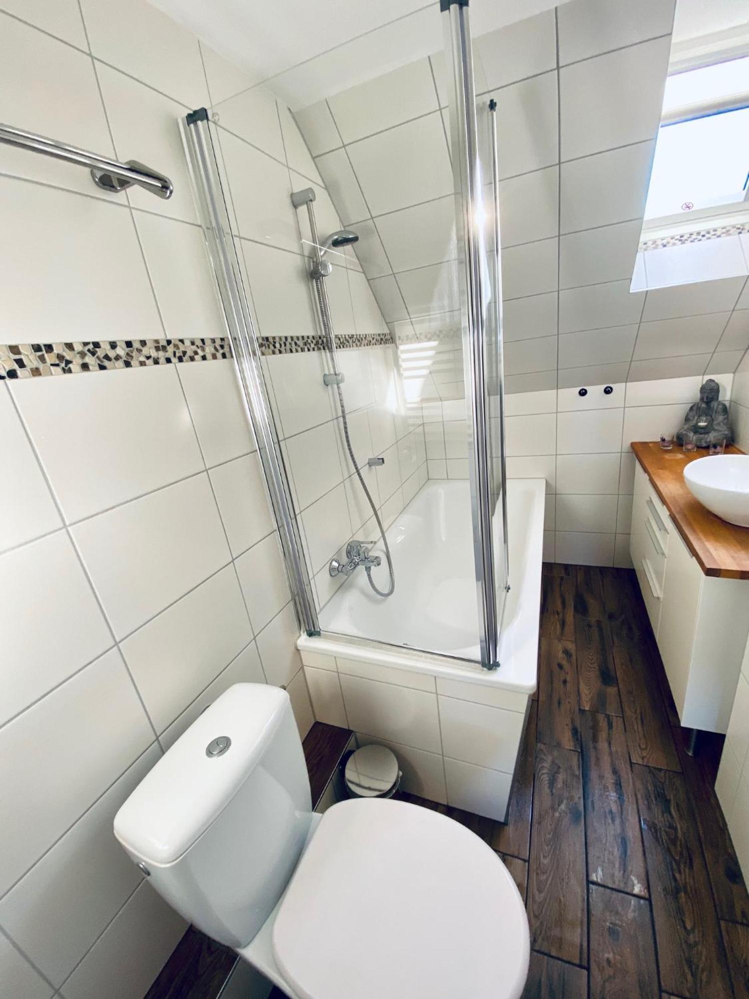 Apartment Schleusentor - Ferienwohnung Maisonette Rostock Exteriör bild